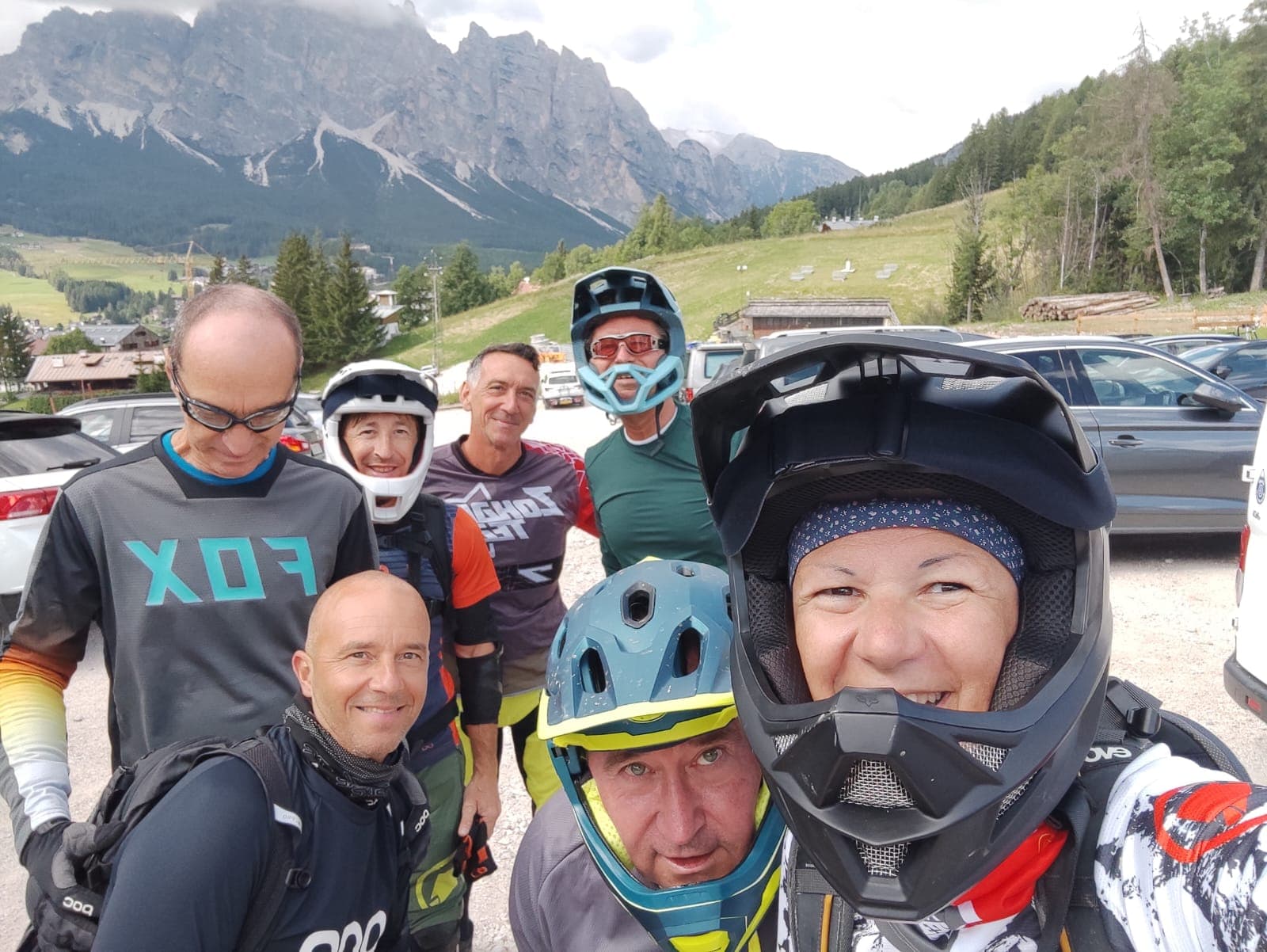 Foto ZohanTeam 2022 — 2022-08-12_cortina_bikepark.jpeg